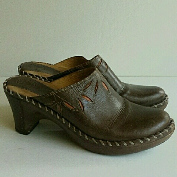 Frye | Shoes | Frye Clogs Brown Size | Poshmark